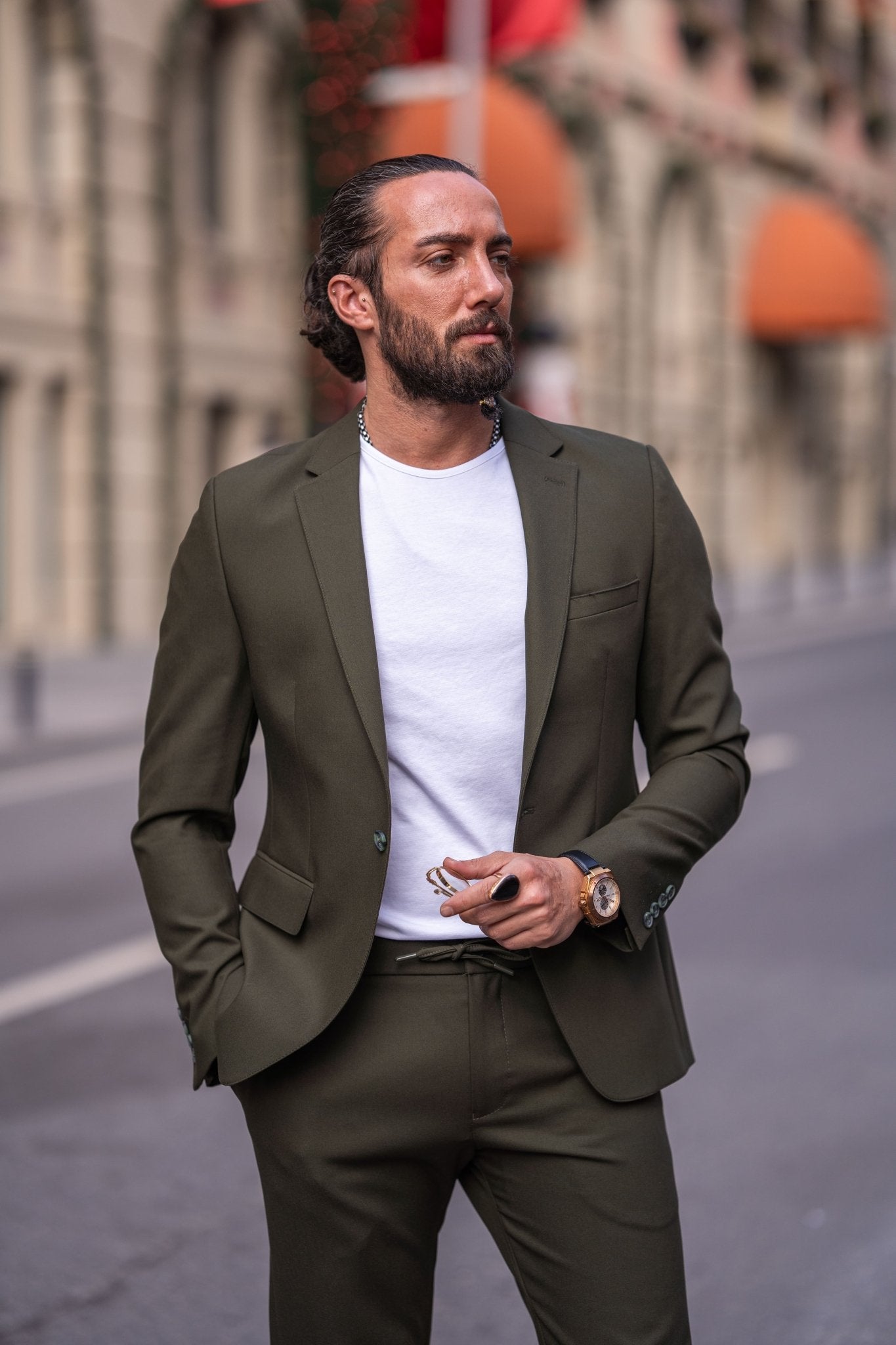 HolloMen's Khaki Wedding Casual Suit: Your Attention-Grabbing