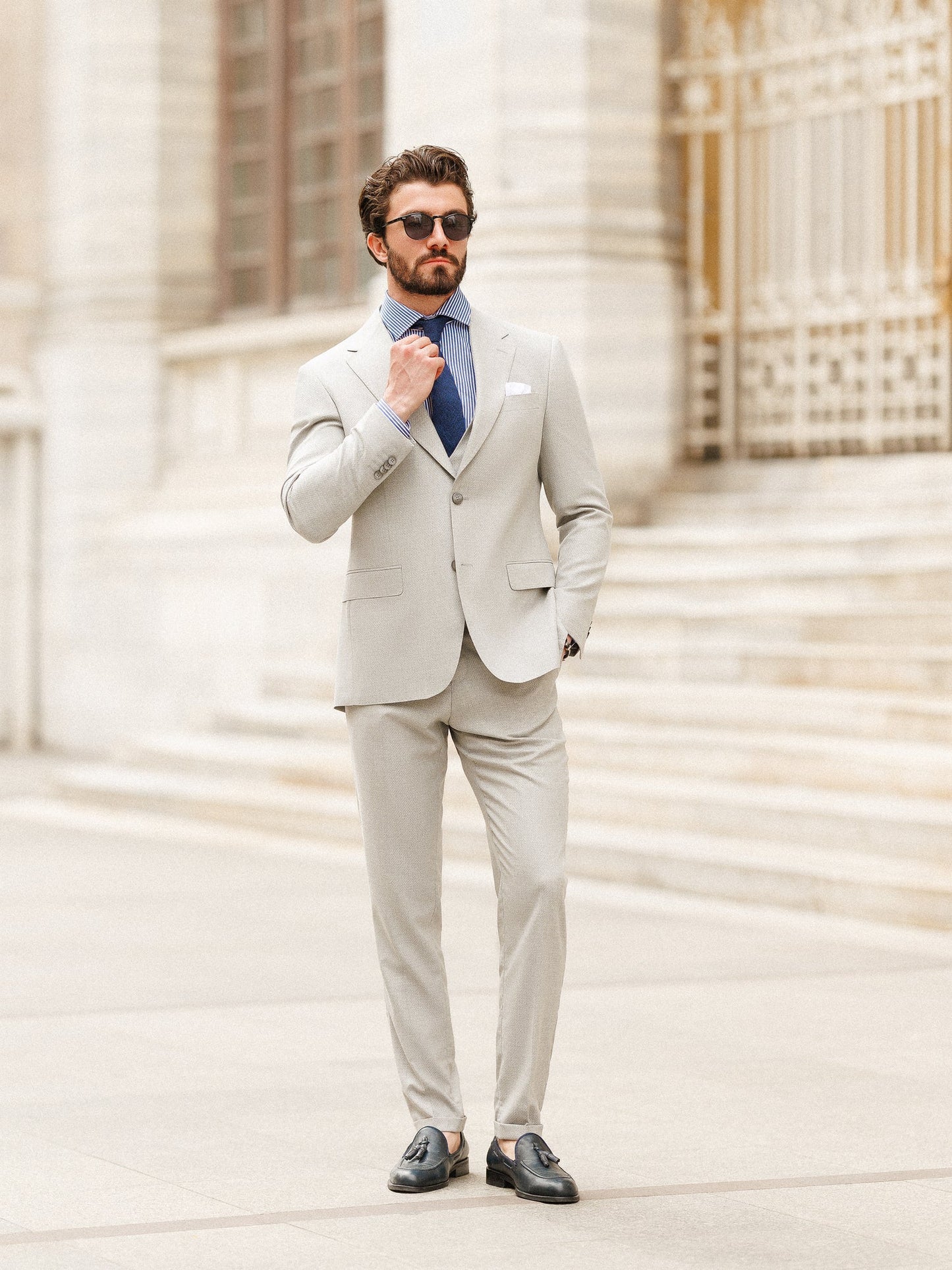 Grauer Slim-Fit-Anzug, 3-teilig