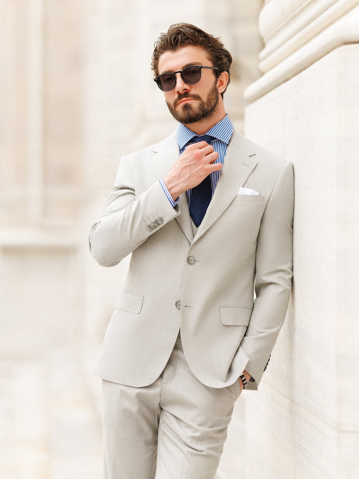 Grauer Slim-Fit-Anzug, 3-teilig