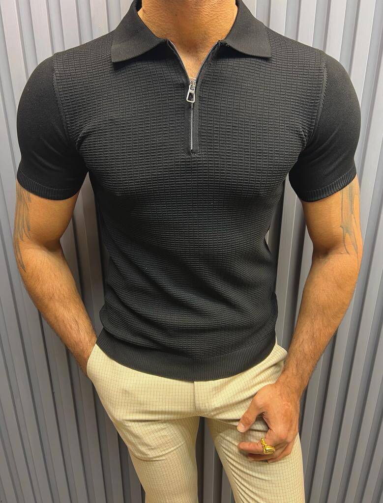 Schwarzes Polo-T-Shirt mit Reißverschlussdetail
