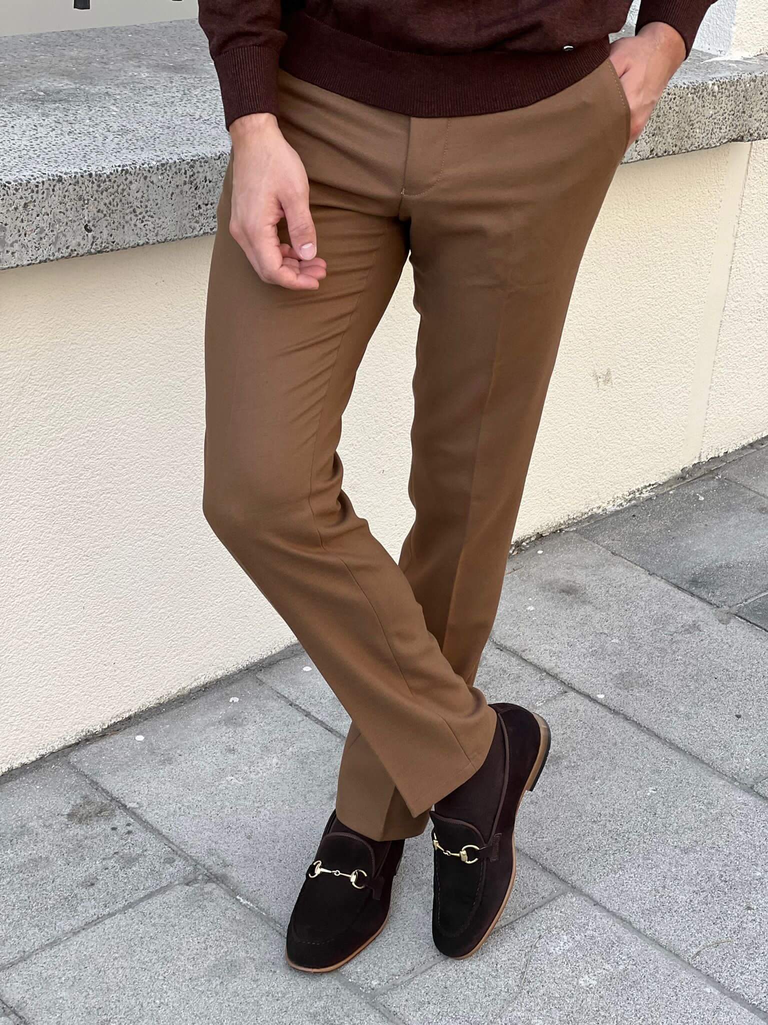 Discover the timeless elegance of Blanc Camel Pants