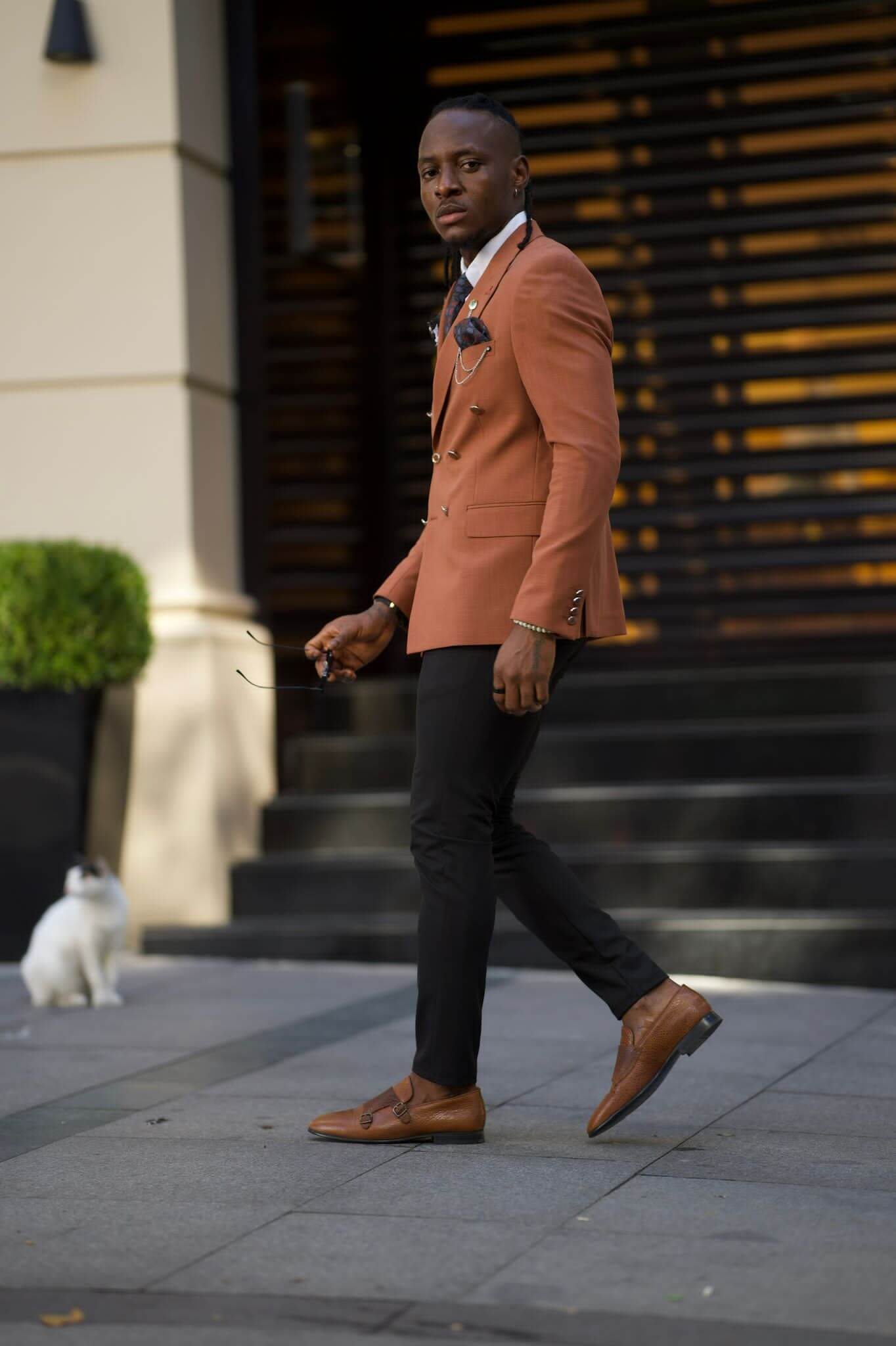 Camel double-breasted blazer with a tailored fit