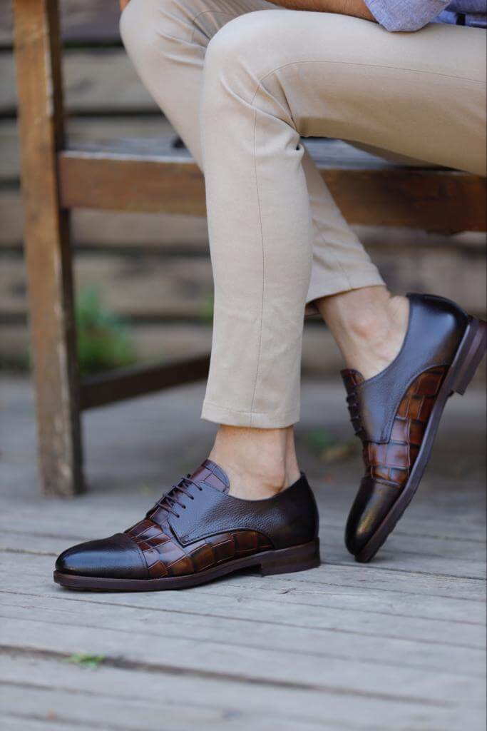 Detailed Brown Oxfords