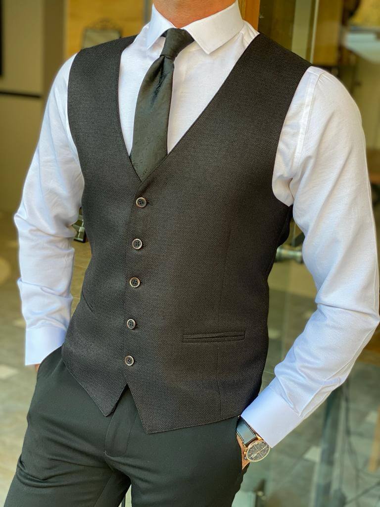 Elegant black waistcoat with a modern twist