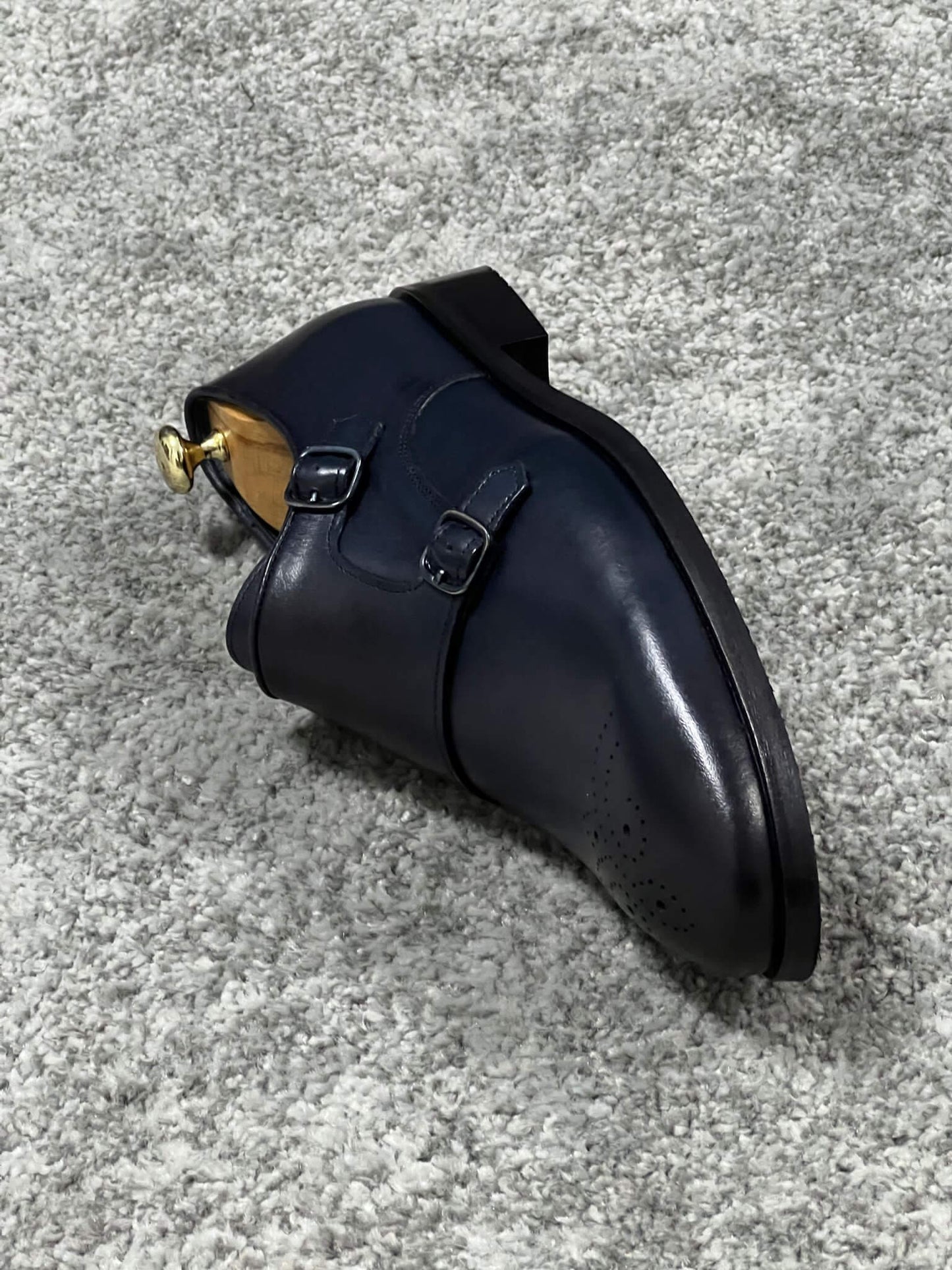 Темно-сині туфлі HolloMen з подвійним ремінцем у ченця