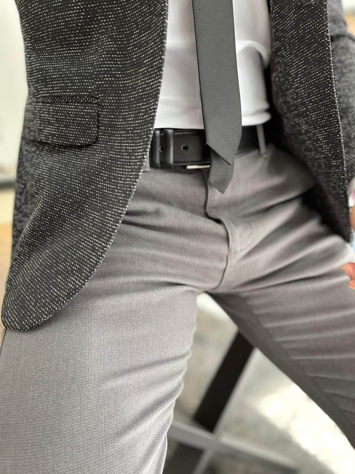 HolloMen Gray Trousers for a polished and refined look