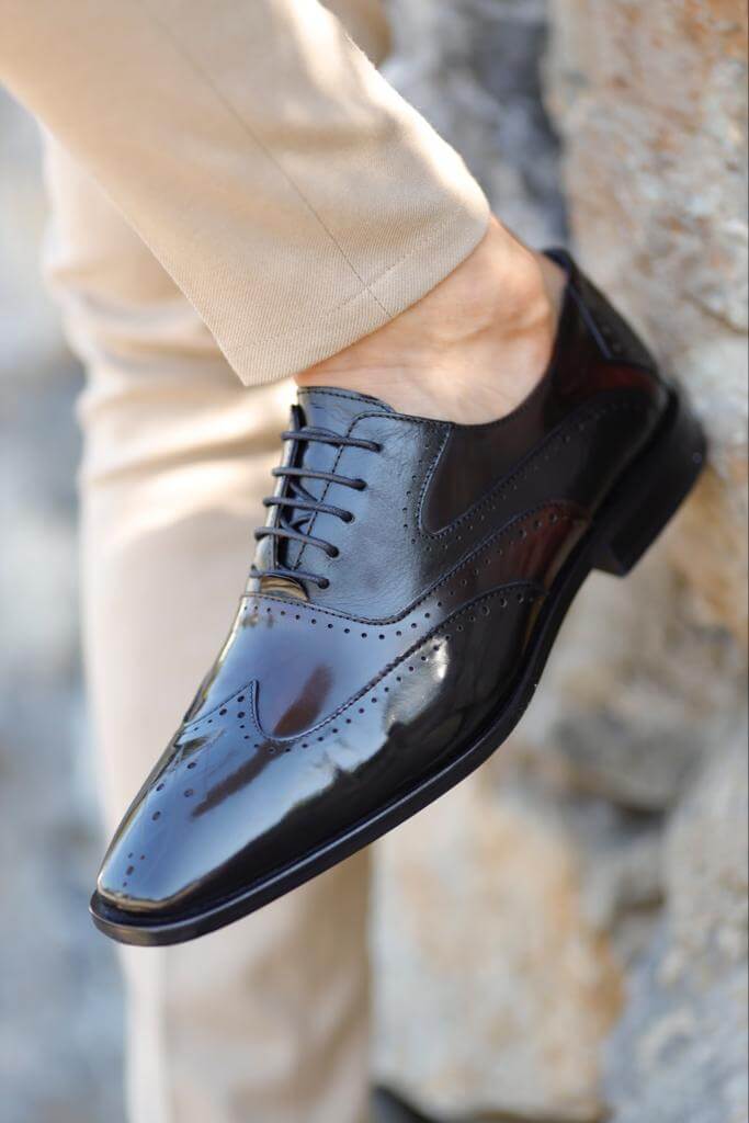 Jersey Black Shoe
