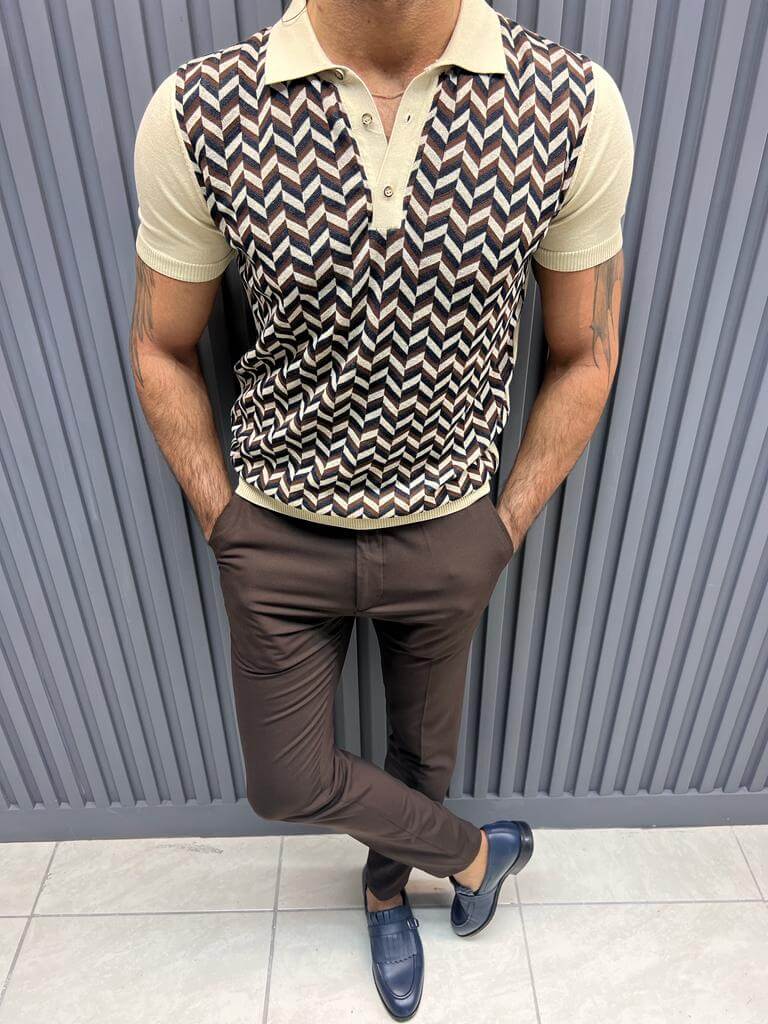 A beige knit polo t-shirt with a distinctive pattern
