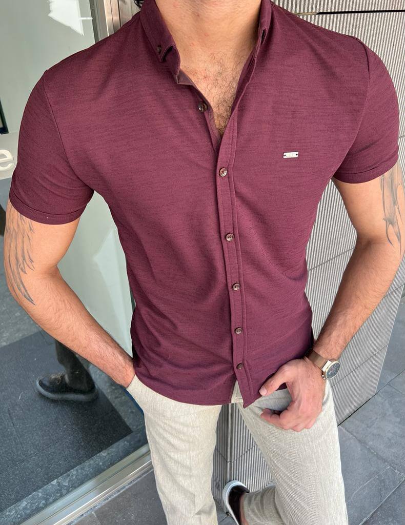Бордовая рубашка с коротким рукавом