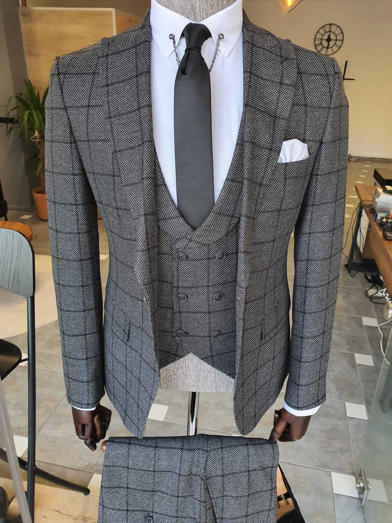Slim Fit Plaid Gray Suit - Hollo Men