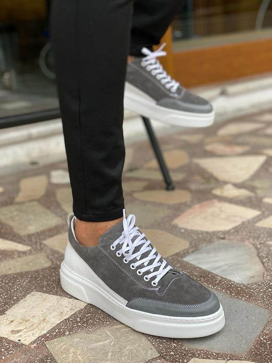 Stylish suede gray lace-up sneakers with EVA soles, blending casual comfort with refined fall-winter aesthetics.
