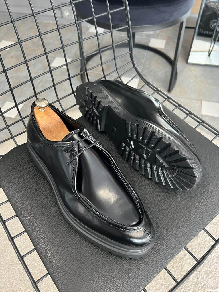 Tigris Black Leather Shoe – HolloMen