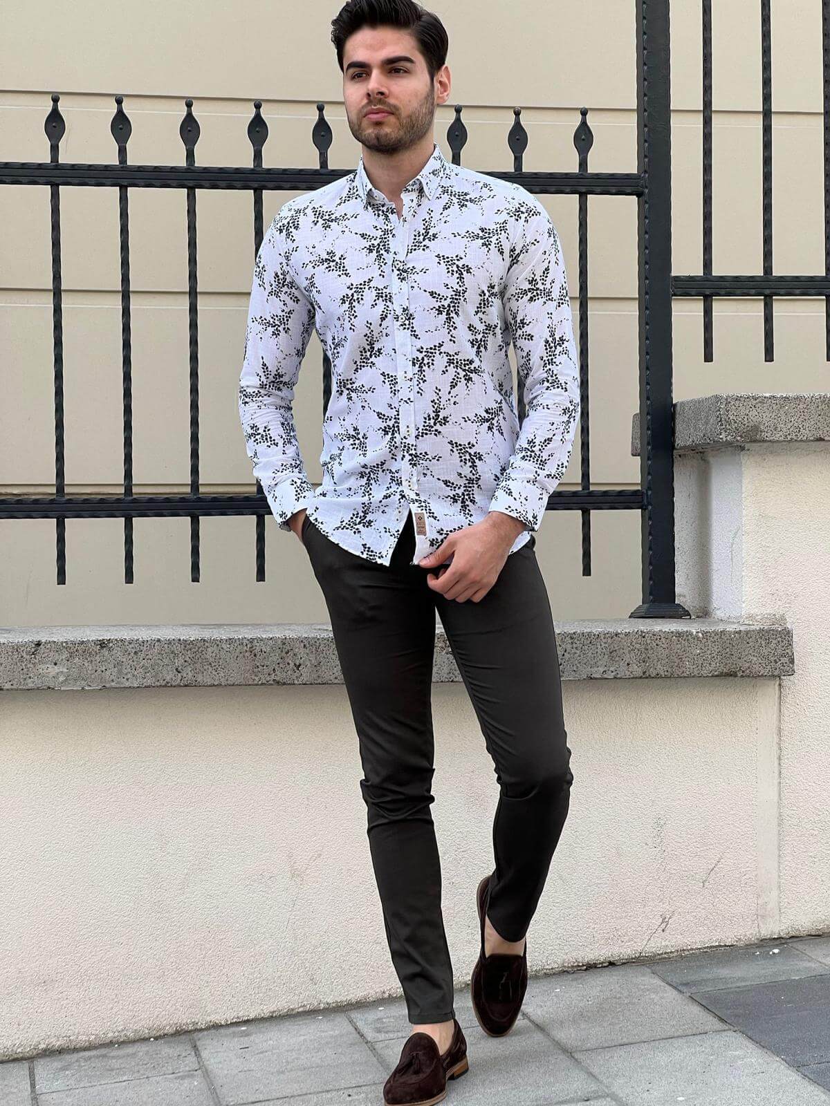 Casual white and khaki shirt with a relaxed fit