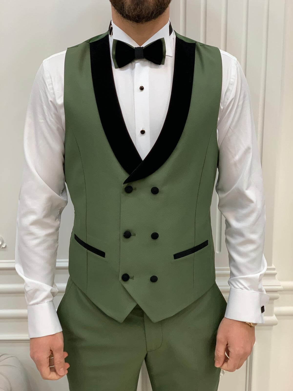 The Bold Green Prom Tuxedo from HolloMen